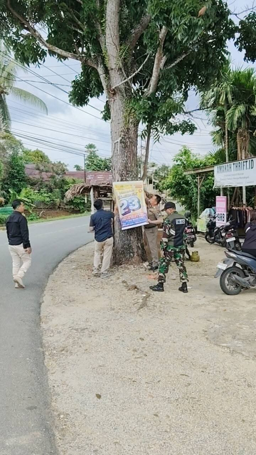 Zulfikar Tegas: Satpol PP Kampar Tak Izinkan Pohon Jadi Media Reklame