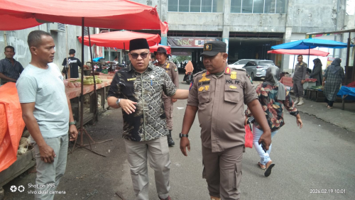 Satpol-PP Kampar Relokasi Parkir di Eks Jalan Dt Tabano Pasar Inpres Bangkinang