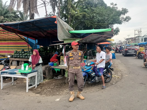 Plt Kasatpol PP Kampar: Patroli Pasar Tumpa Cegah Gangguan Ketertiban