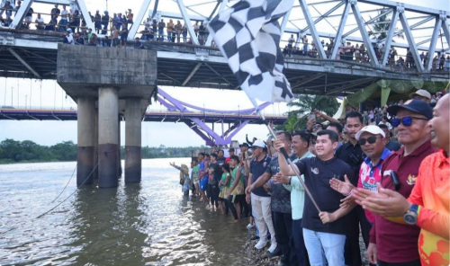Bupati Kampar Resmi Tutup Pacu Sampan, Tegaskan Pelestarian Budaya