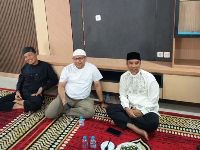 Kasatpol PP Kampar Zulfikar Perkuat Sinergi dengan DPRD di Momen Lebaran